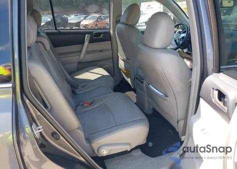 2011 Toyota Highlander Se V6 from USA, damaged, VIN 5TDBK3EH0BS047063